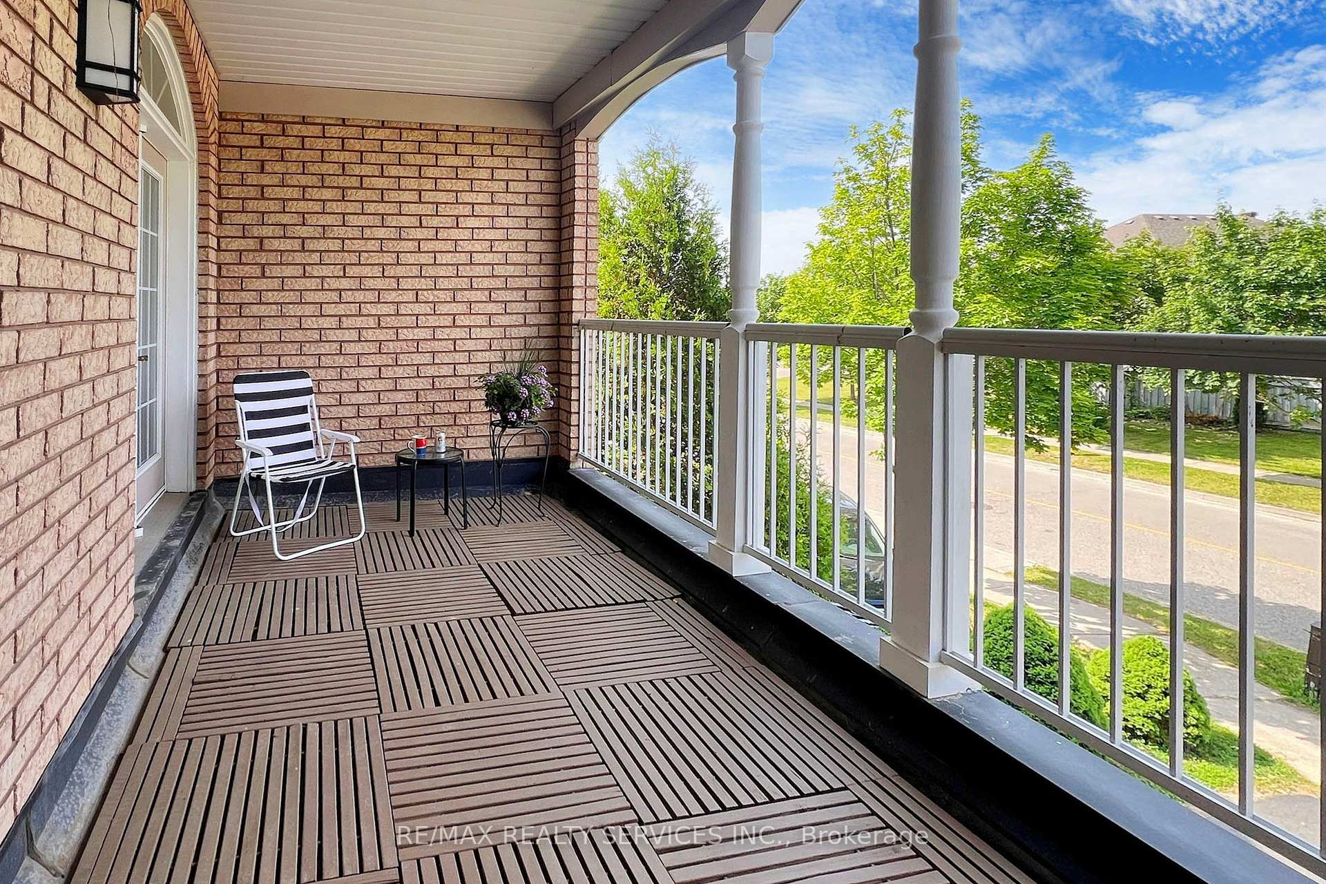 Photo 11 of 295 John Deisman Boulevard, Vaughan, Vellore Village — HOMEH