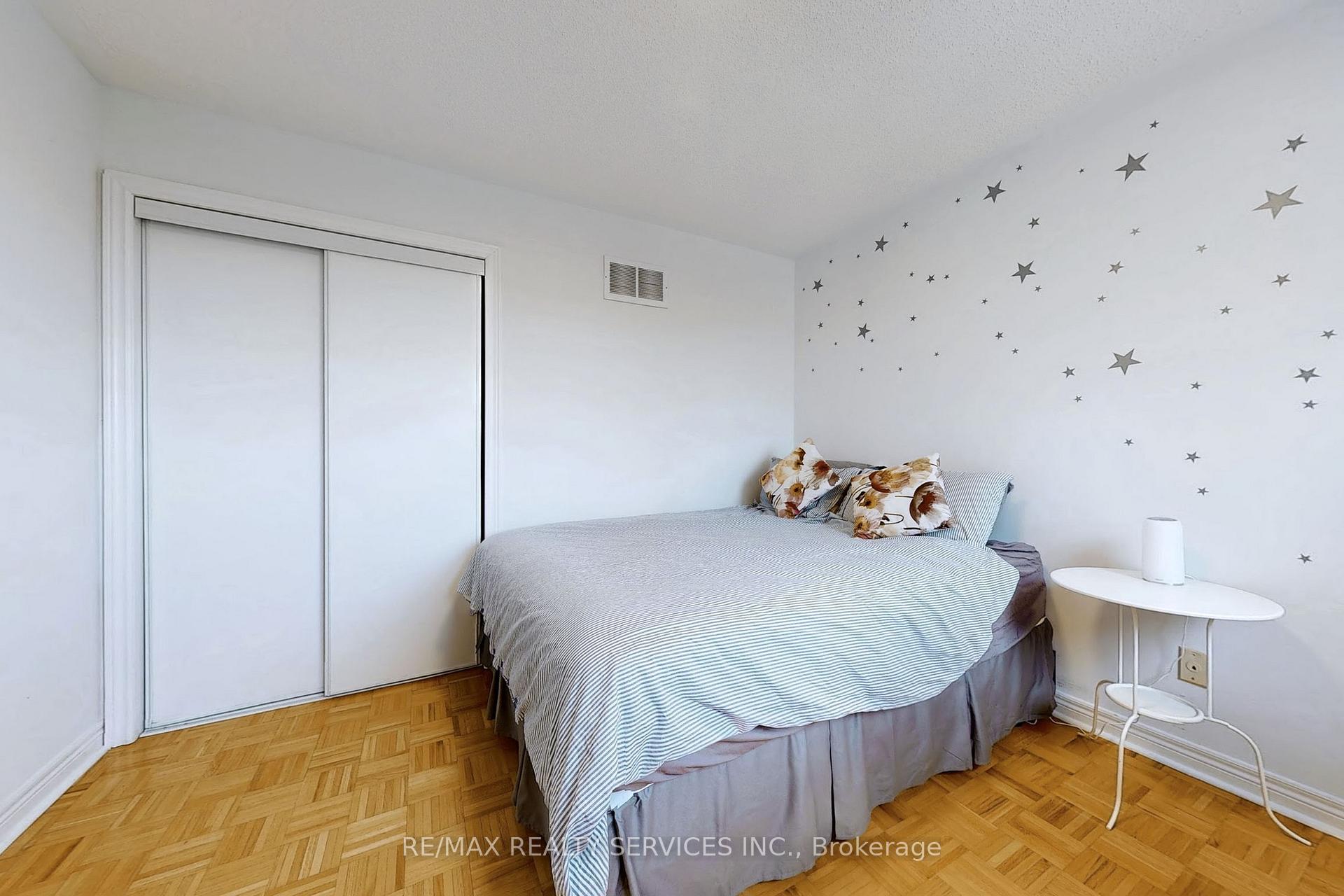 Photo 35 of 295 John Deisman Boulevard, Vaughan, Vellore Village — HOMEH
