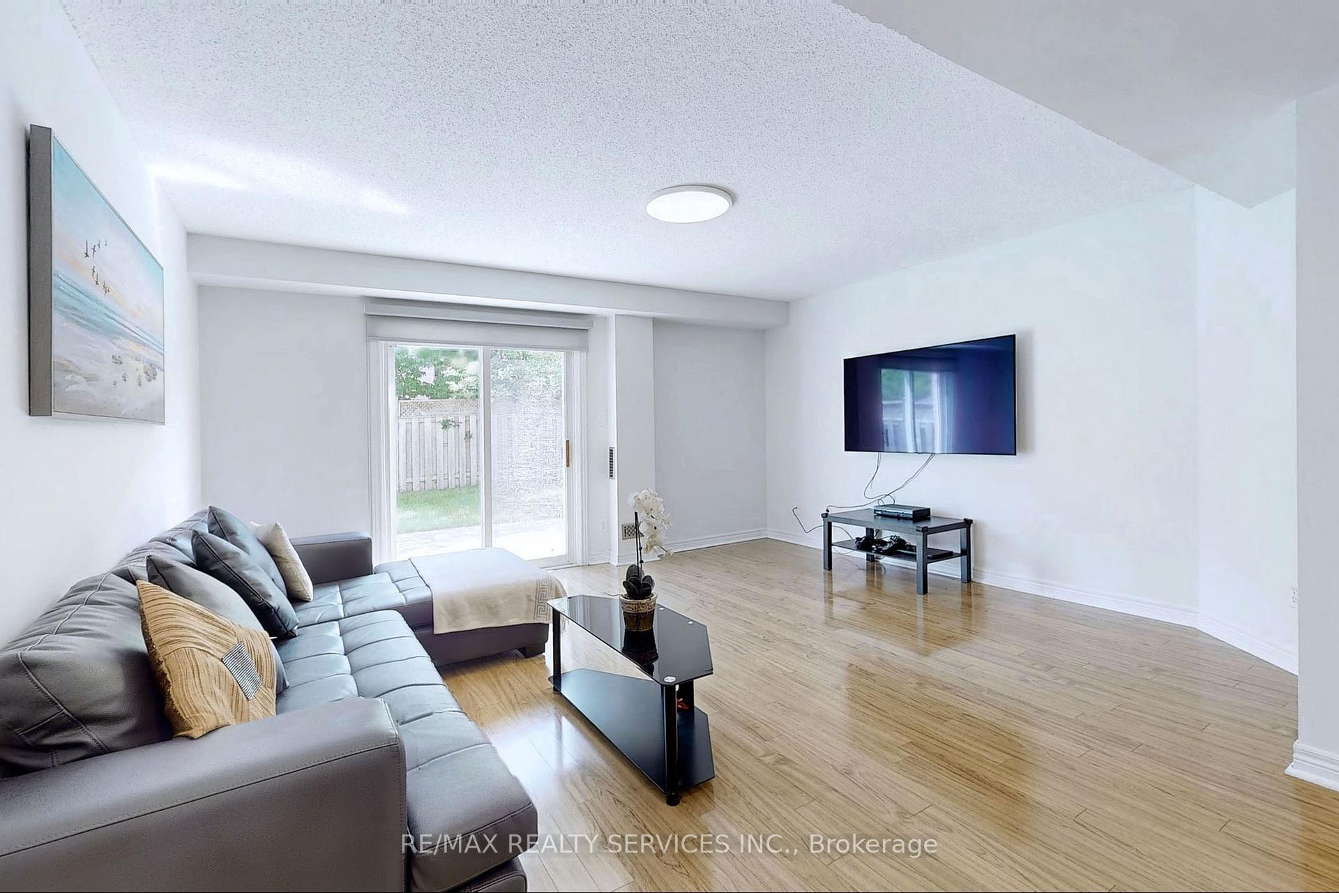 Photo 41 of 295 John Deisman Boulevard, Vaughan, Vellore Village — HOMEH