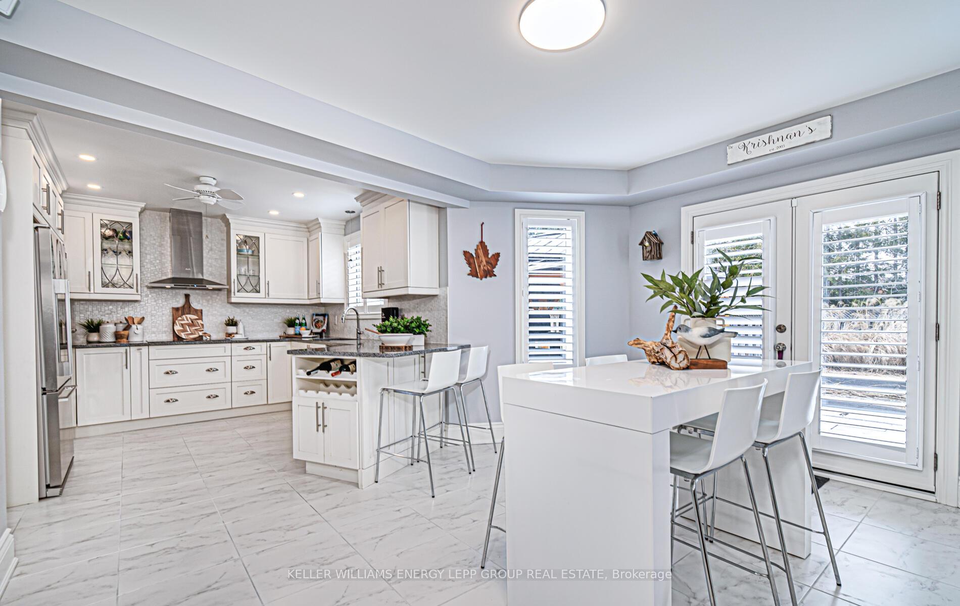 Photo 14 of 12 O'malley Crescent, Whitby, Pringle Creek — HOMEH