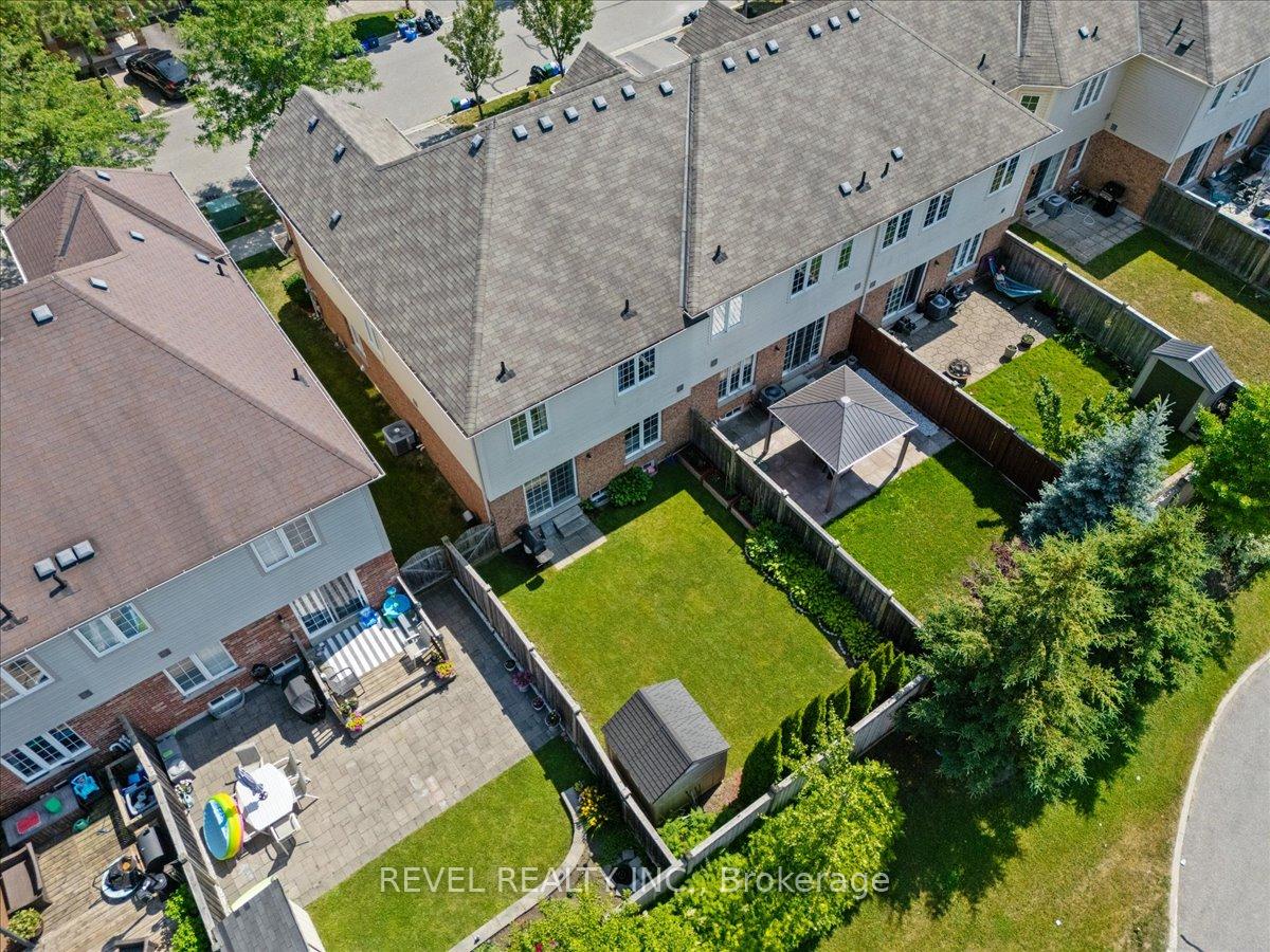 Photo 38 of 68 Elliottglen Drive, Ajax, Northeast Ajax — HOMEH
