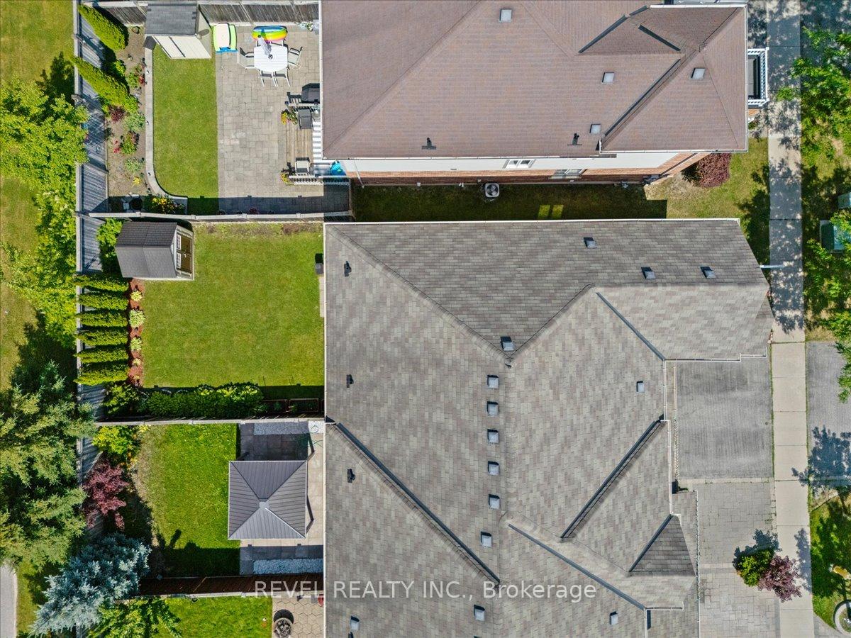 Photo 39 of 68 Elliottglen Drive, Ajax, Northeast Ajax — HOMEH