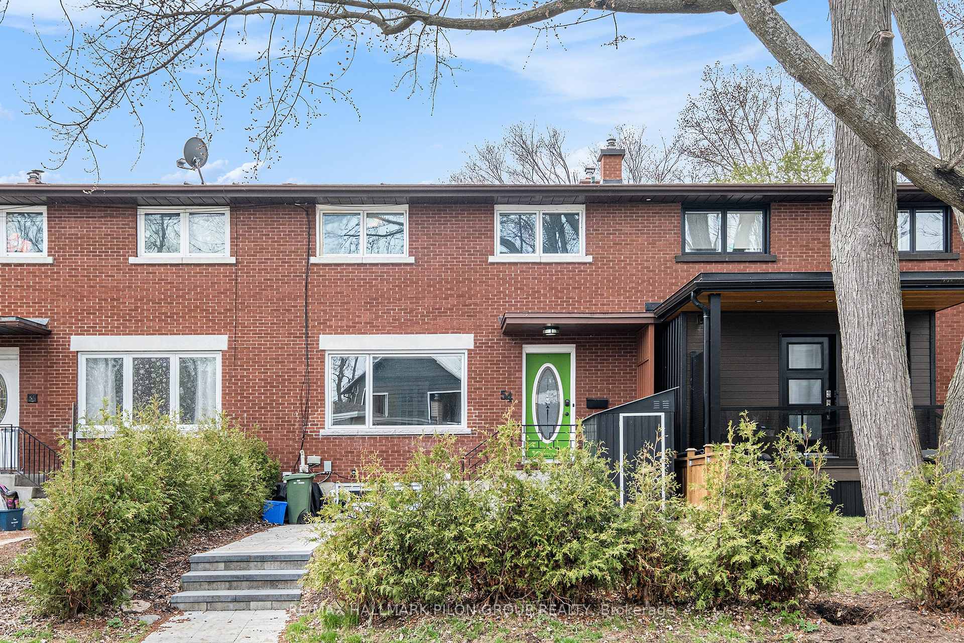 Photo 1 of 54 Scrivens Street, Ottawa, Britannia — HOMEH