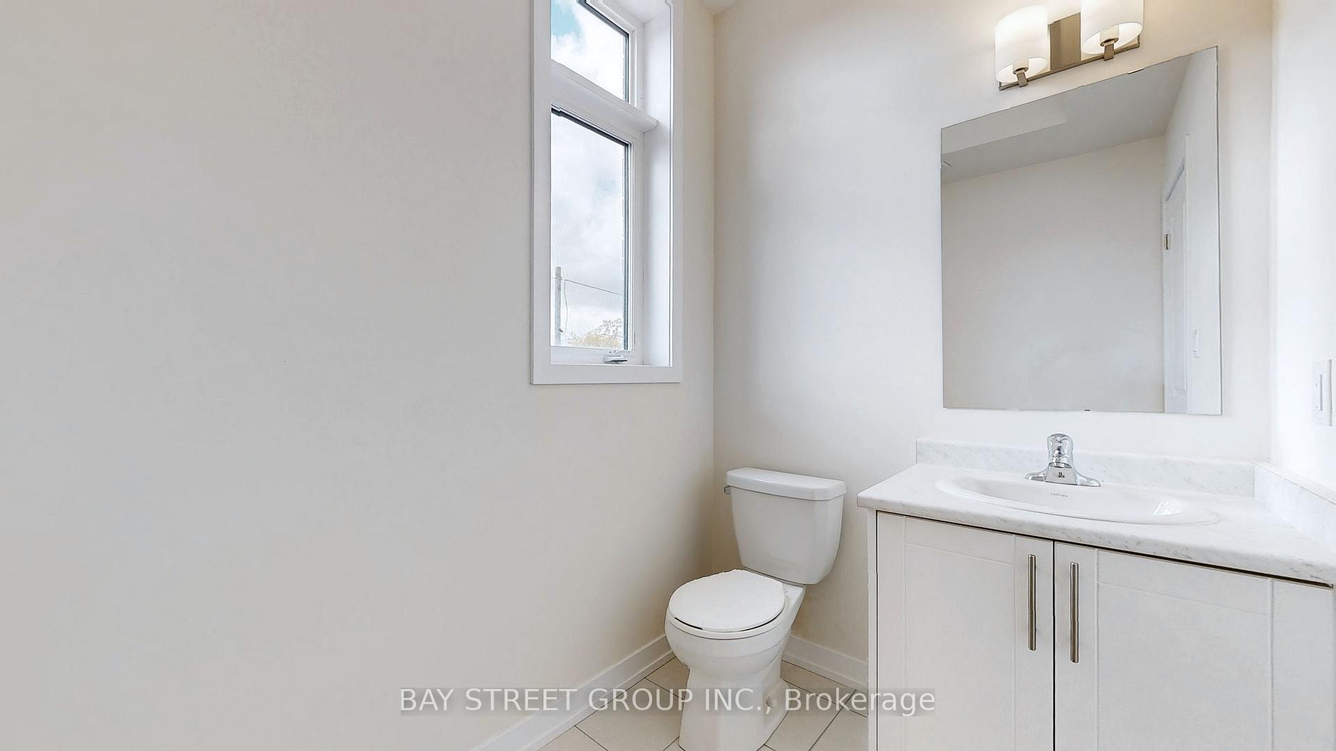 Photo 16 of 4 Dandara Gate, Vaughan, Steeles West Industrial — HOMEH