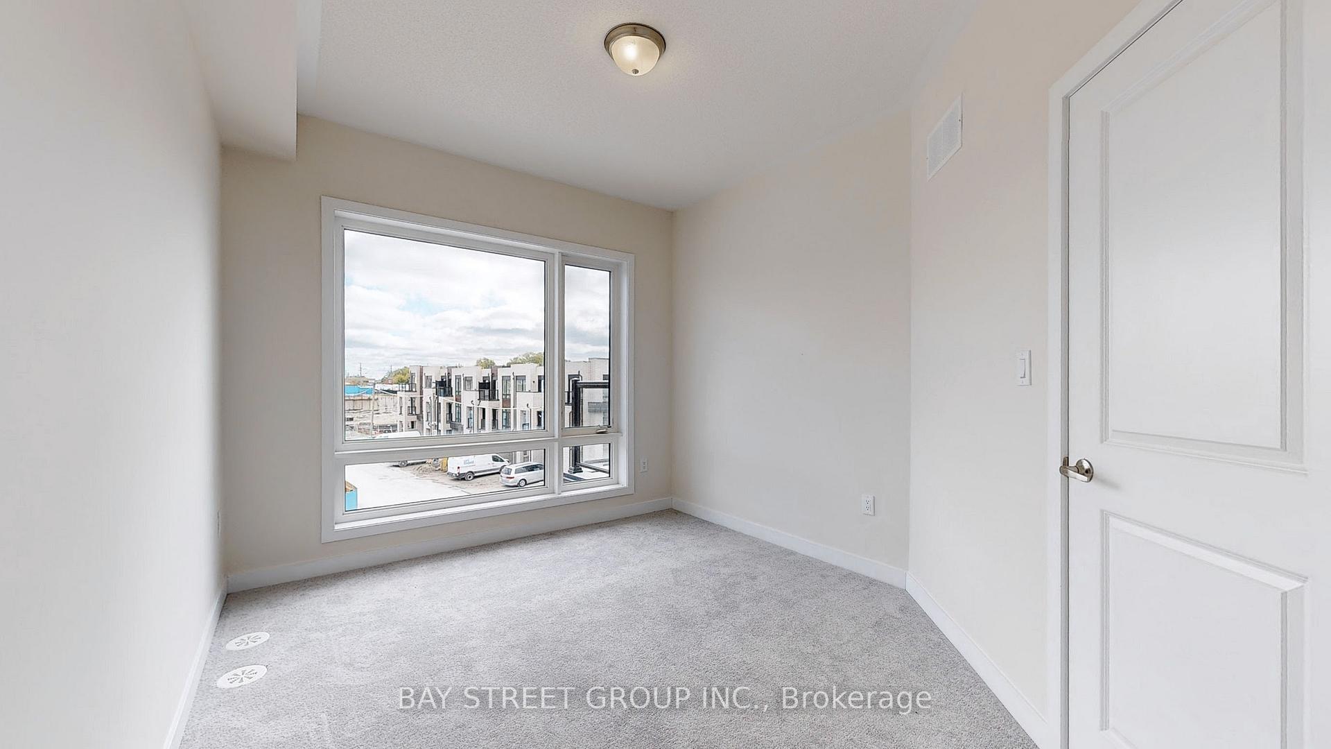 Photo 26 of 4 Dandara Gate, Vaughan, Steeles West Industrial — HOMEH