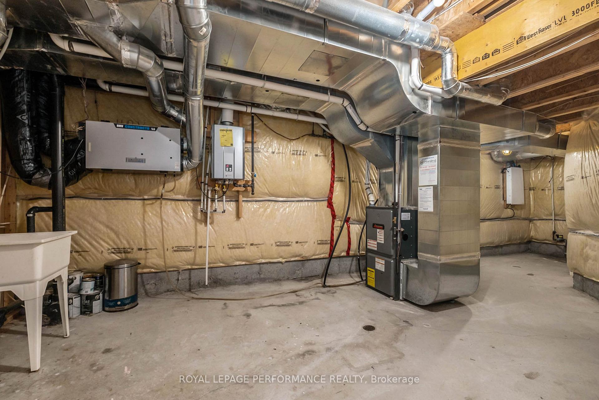 Photo 28 of 441 Rochefort Circle, Ottawa, Avalon West — HOMEH