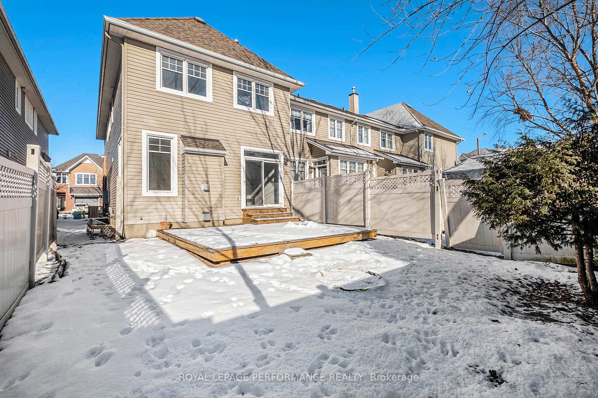 Photo 29 of 441 Rochefort Circle, Ottawa, Avalon West — HOMEH