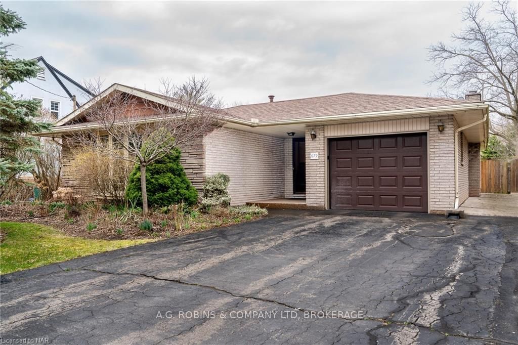 Photo 2 of 679 Niagara St N, Welland, N. Welland — HOMEH