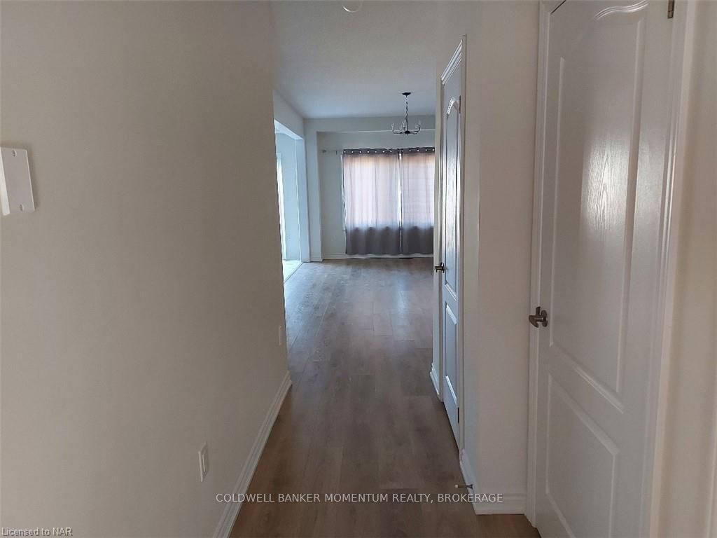 Photo 2 of 100 Tumblewood Place, Welland, Dain City — HOMEH