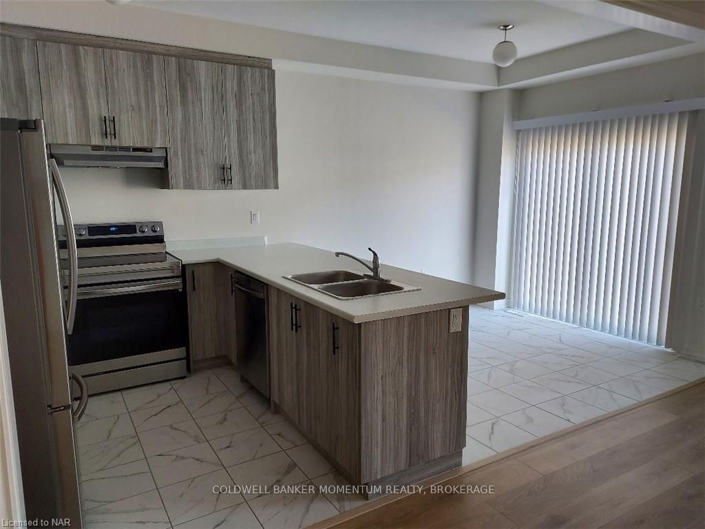 Photo 6 of 100 Tumblewood Place, Welland, Dain City — HOMEH