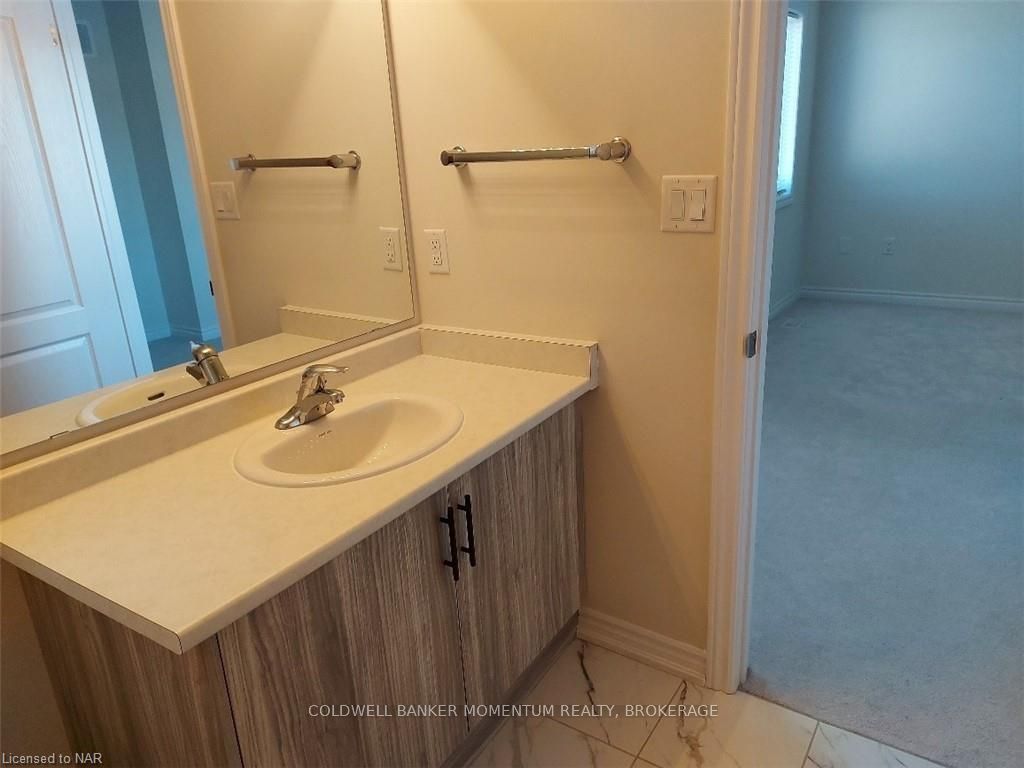 Photo 15 of 100 Tumblewood Place, Welland, Dain City — HOMEH