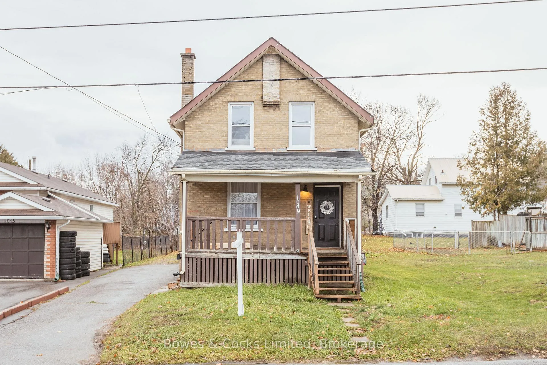 Photo 1 of 1049 High Street, Peterborough, Otonabee Ward 1 — HOMEH