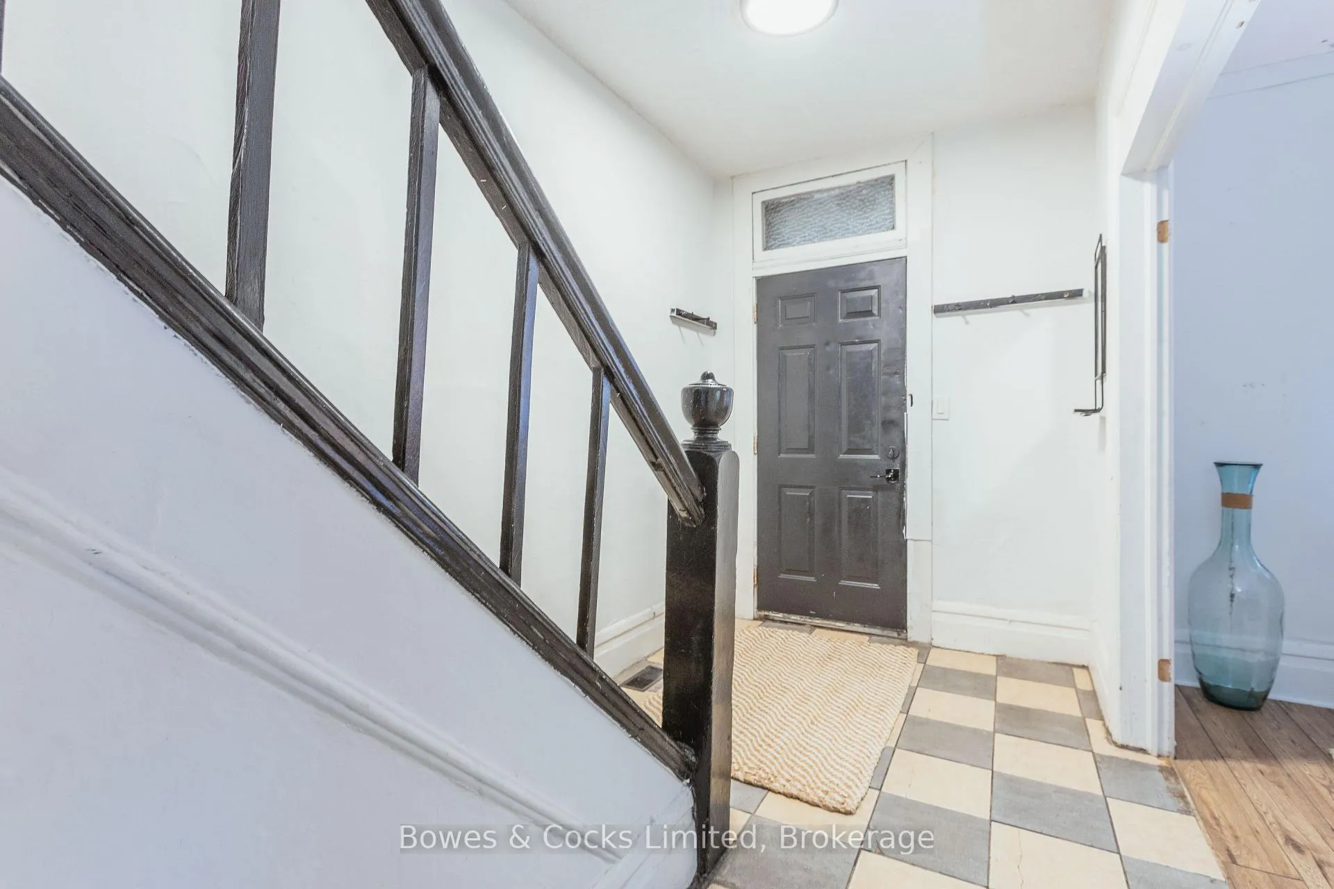 Photo 20 of 1049 High Street, Peterborough, Otonabee Ward 1 — HOMEH