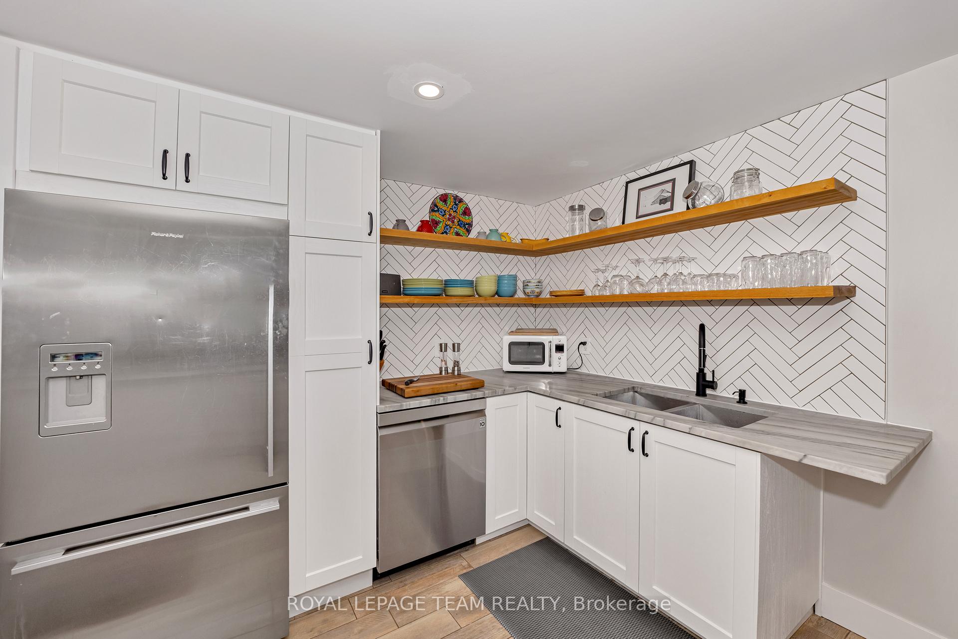 Photo 20 of 2748 Rowatt Street, Ottawa, Britannia — HOMEH