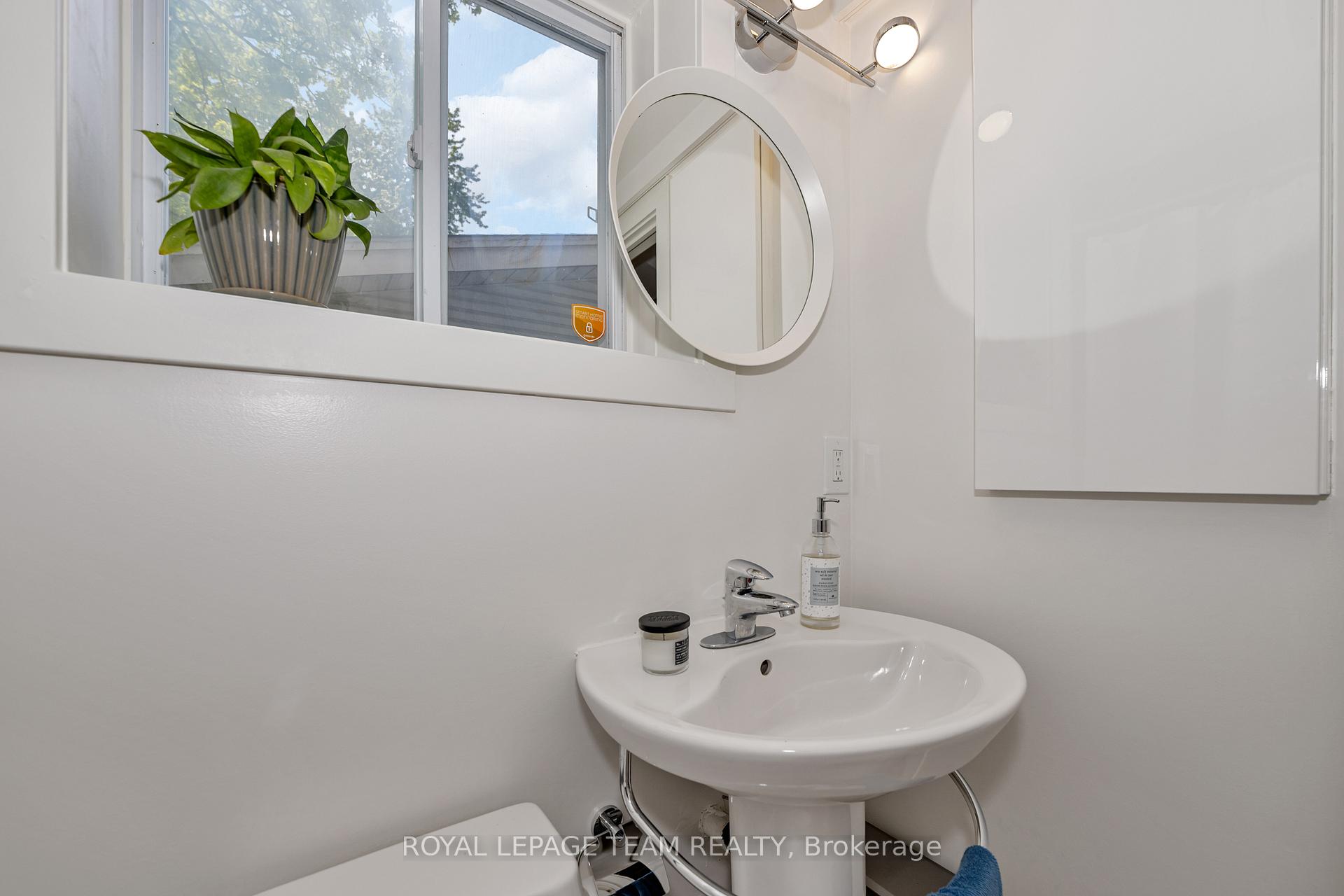 Photo 23 of 2748 Rowatt Street, Ottawa, Britannia — HOMEH