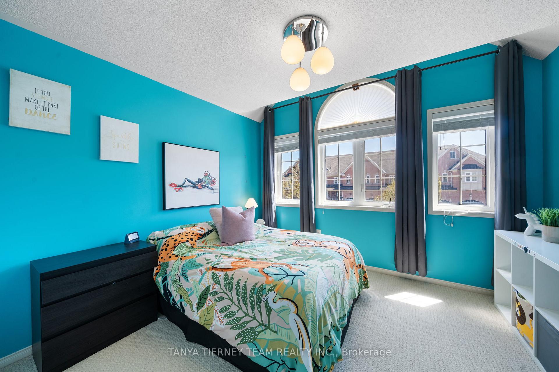 Photo 25 of 101 Oceanpearl Crescent, Whitby, Blue Grass Meadows — HOMEH