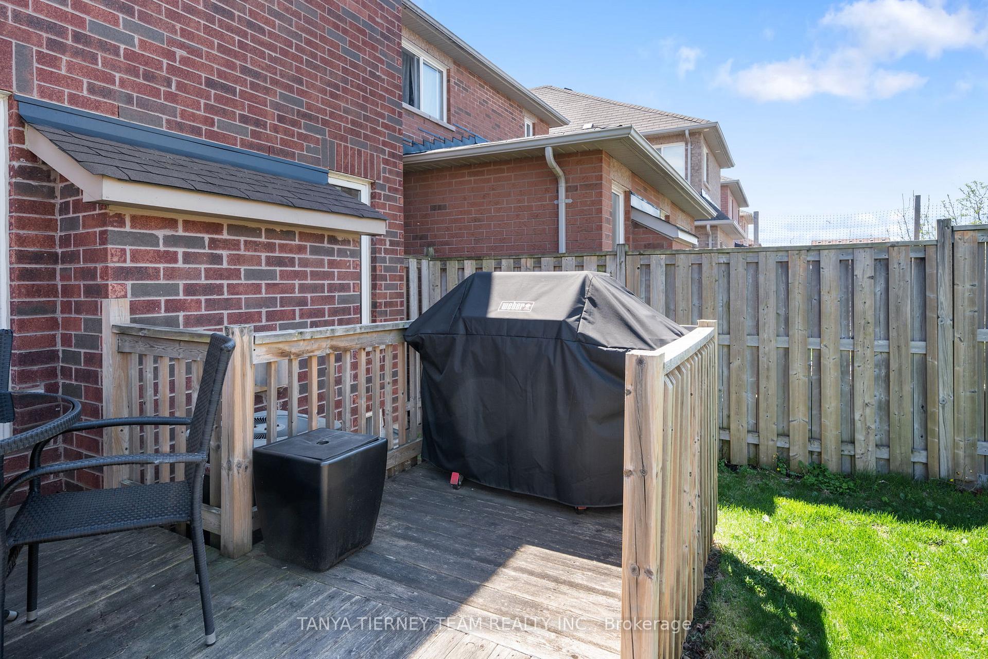 Photo 32 of 101 Oceanpearl Crescent, Whitby, Blue Grass Meadows — HOMEH