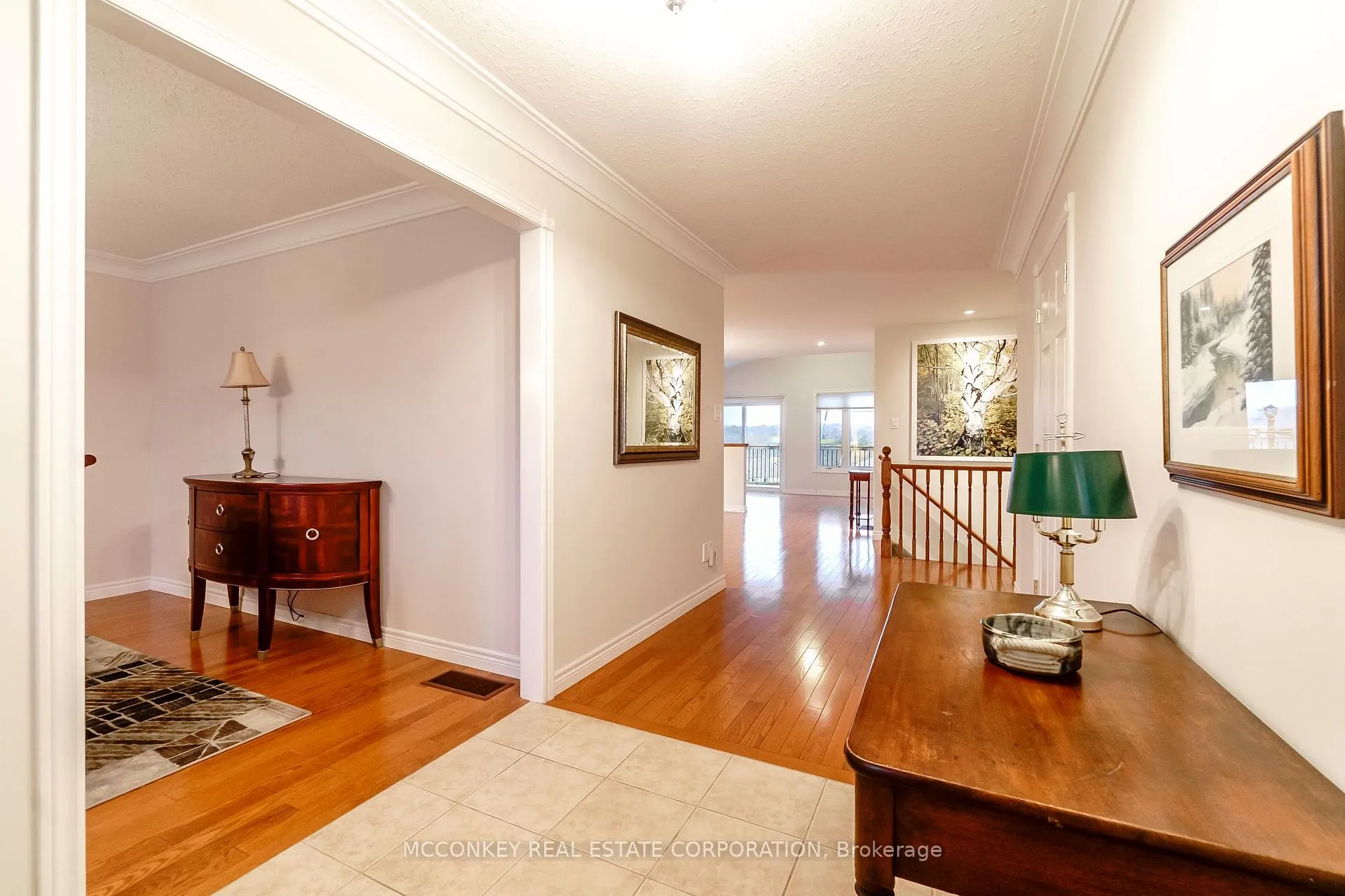 Photo 4 of 1587 Scollard Crescent, Peterborough, Ashburnham Ward 4 — HOMEH