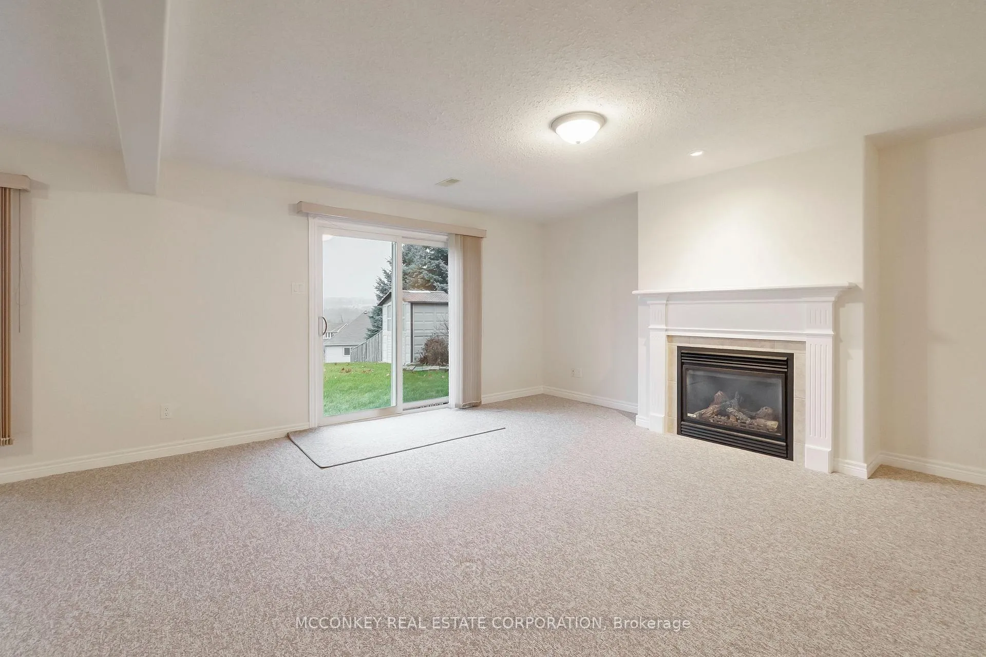 Photo 31 of 1587 Scollard Crescent, Peterborough, Ashburnham Ward 4 — HOMEH