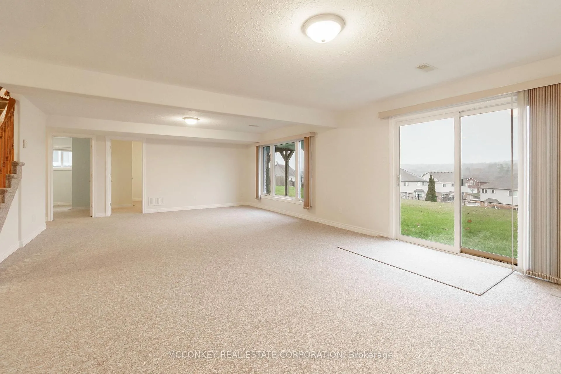 Photo 32 of 1587 Scollard Crescent, Peterborough, Ashburnham Ward 4 — HOMEH