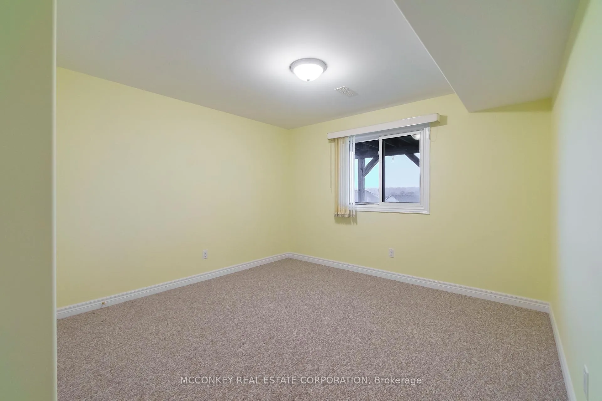Photo 34 of 1587 Scollard Crescent, Peterborough, Ashburnham Ward 4 — HOMEH