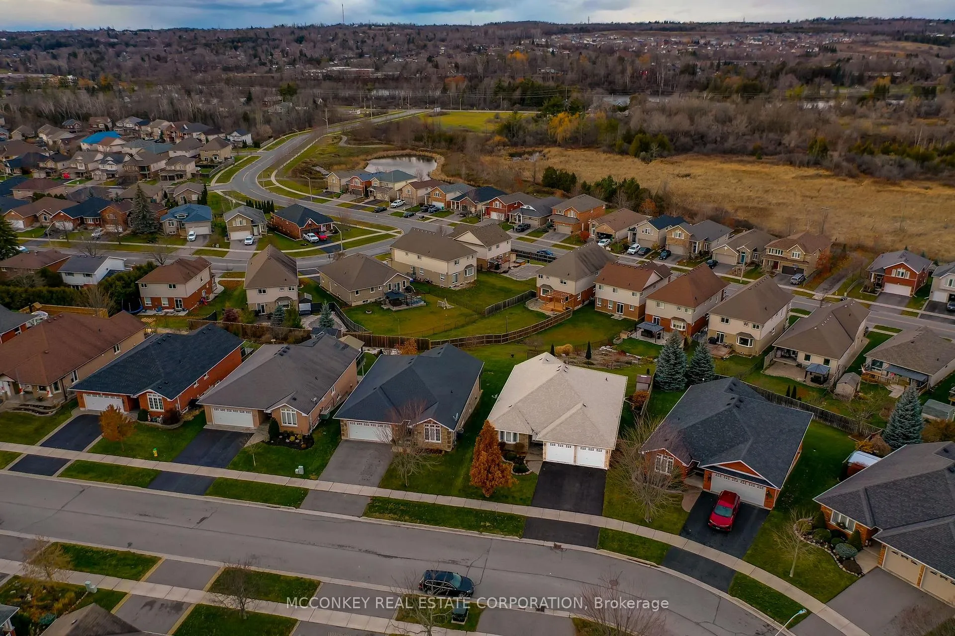 Photo 43 of 1587 Scollard Crescent, Peterborough, Ashburnham Ward 4 — HOMEH