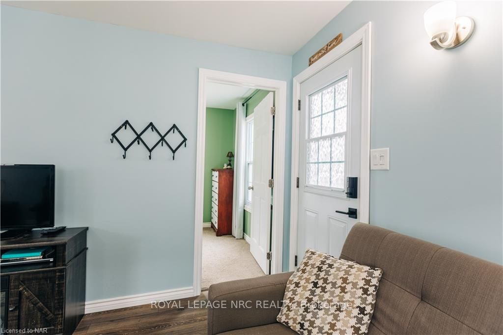 Photo 6 of 25 Wallace Street S, Welland, Lincoln/Crowland — HOMEH