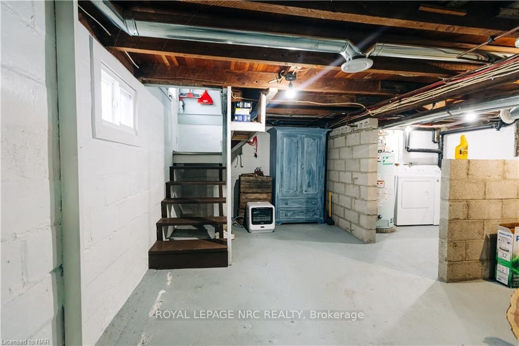 Photo 18 of 25 Wallace Street S, Welland, Lincoln/Crowland — HOMEH