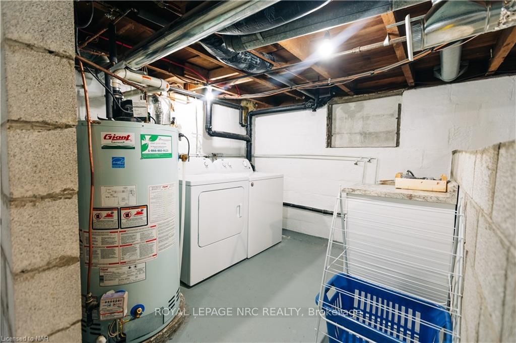 Photo 21 of 25 Wallace Street S, Welland, Lincoln/Crowland — HOMEH
