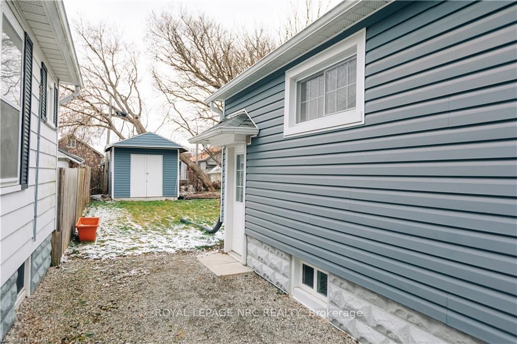 Photo 22 of 25 Wallace Street S, Welland, Lincoln/Crowland — HOMEH