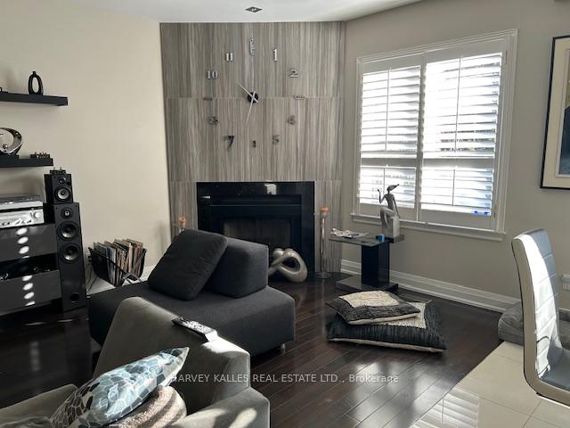 Photo 11 of 33 Ventura Way, Vaughan, Beverley Glen — HOMEH