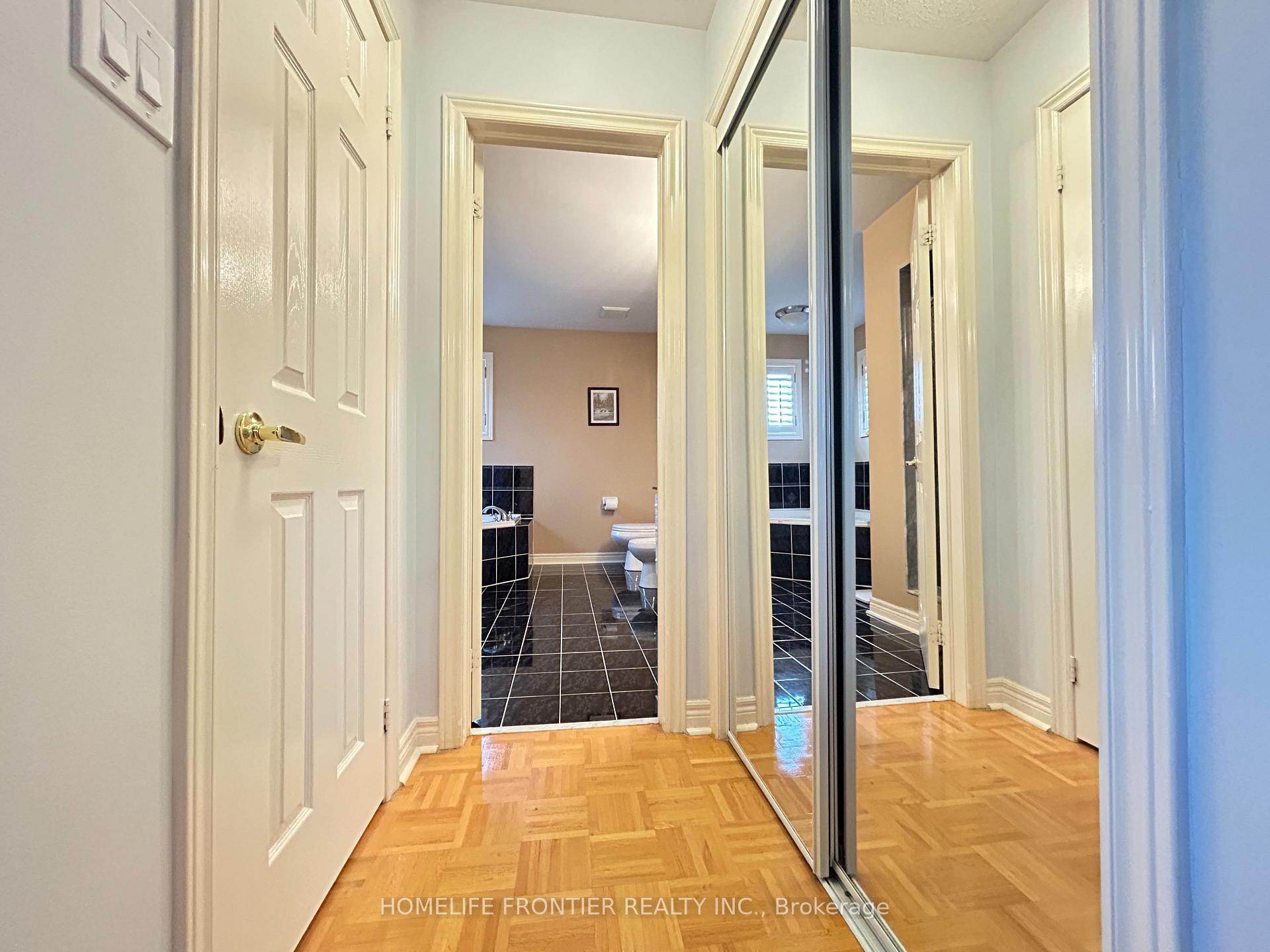 Photo 21 of 55 Forecastle Road, Vaughan, Patterson — HOMEH
