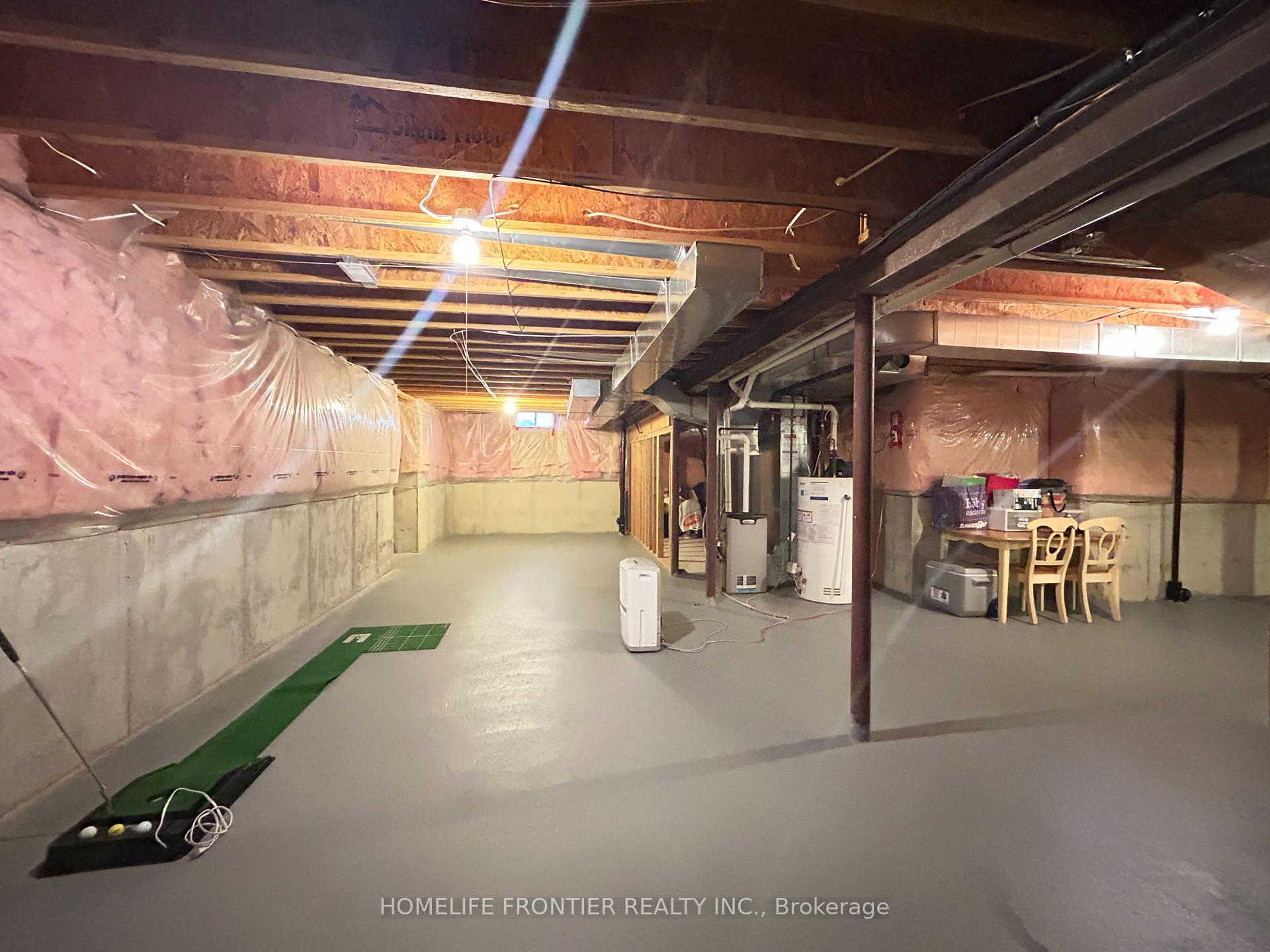 Photo 30 of 55 Forecastle Road, Vaughan, Patterson — HOMEH