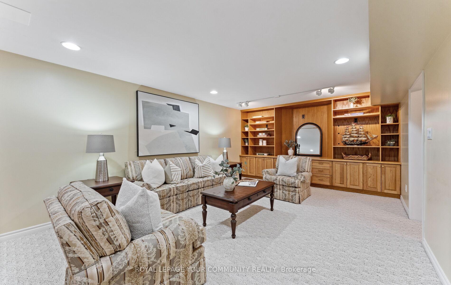 Photo 37 of 56 Petch Crescent, Aurora, Aurora Highlands — HOMEH