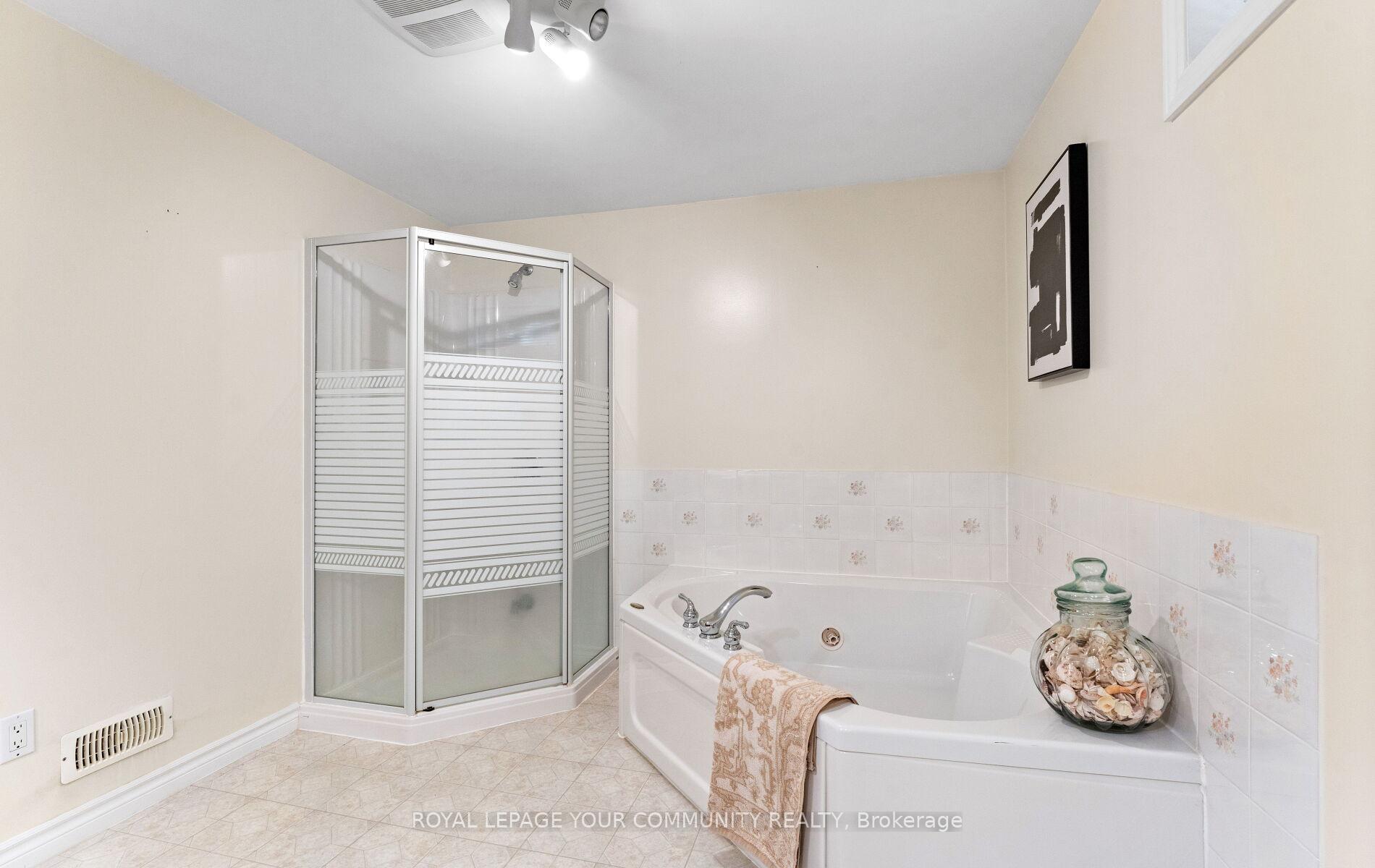 Photo 39 of 56 Petch Crescent, Aurora, Aurora Highlands — HOMEH