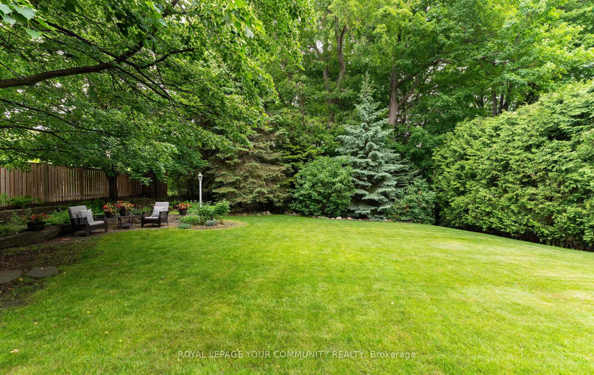Photo 44 of 56 Petch Crescent, Aurora, Aurora Highlands — HOMEH