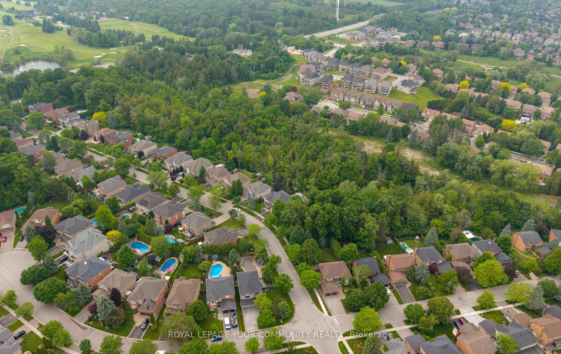 Photo 49 of 56 Petch Crescent, Aurora, Aurora Highlands — HOMEH