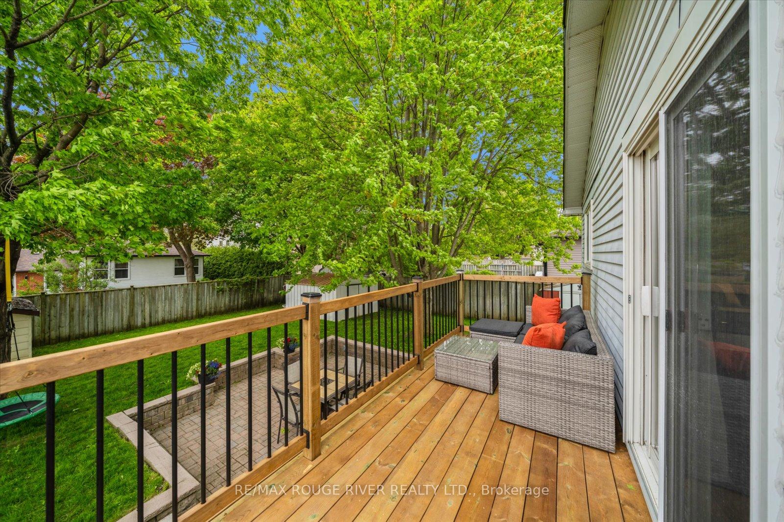 Photo 15 of 27 Guthrie Crescent, Whitby, Lynde Creek — HOMEH