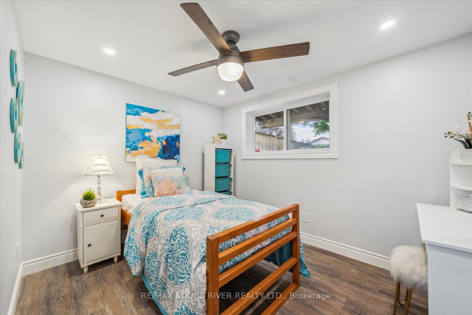 Photo 23 of 27 Guthrie Crescent, Whitby, Lynde Creek — HOMEH