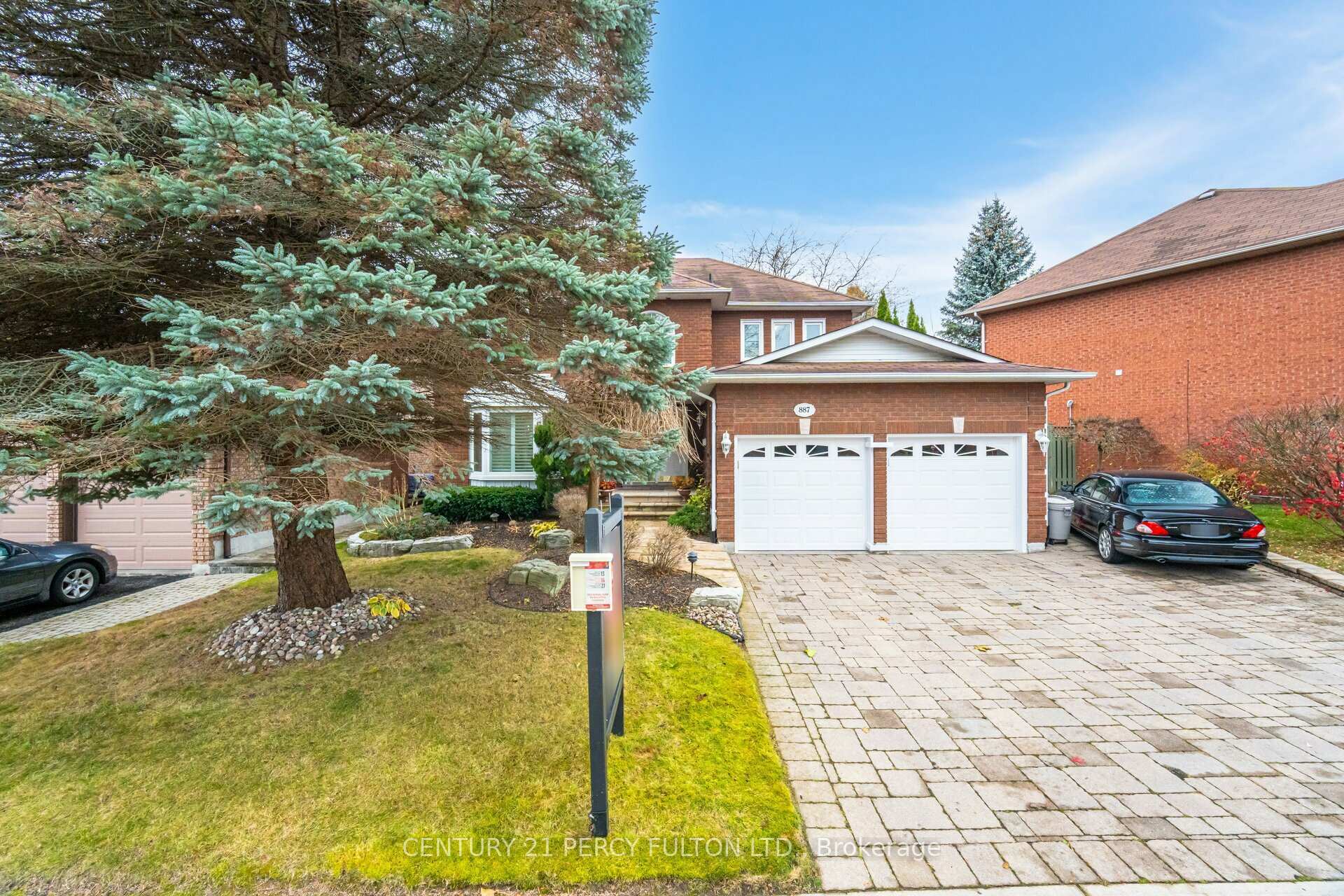 Photo 1 of 887 Darwin Drive, Pickering, Dunbarton — HOMEH