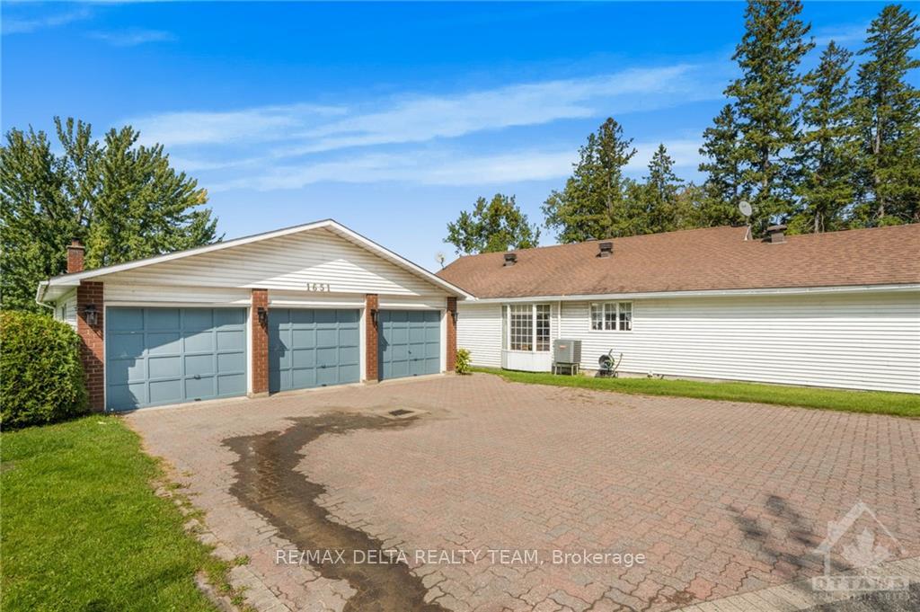 Photo 2 of 1651 Regional Road 174, Ottawa, Camelot — HOMEH