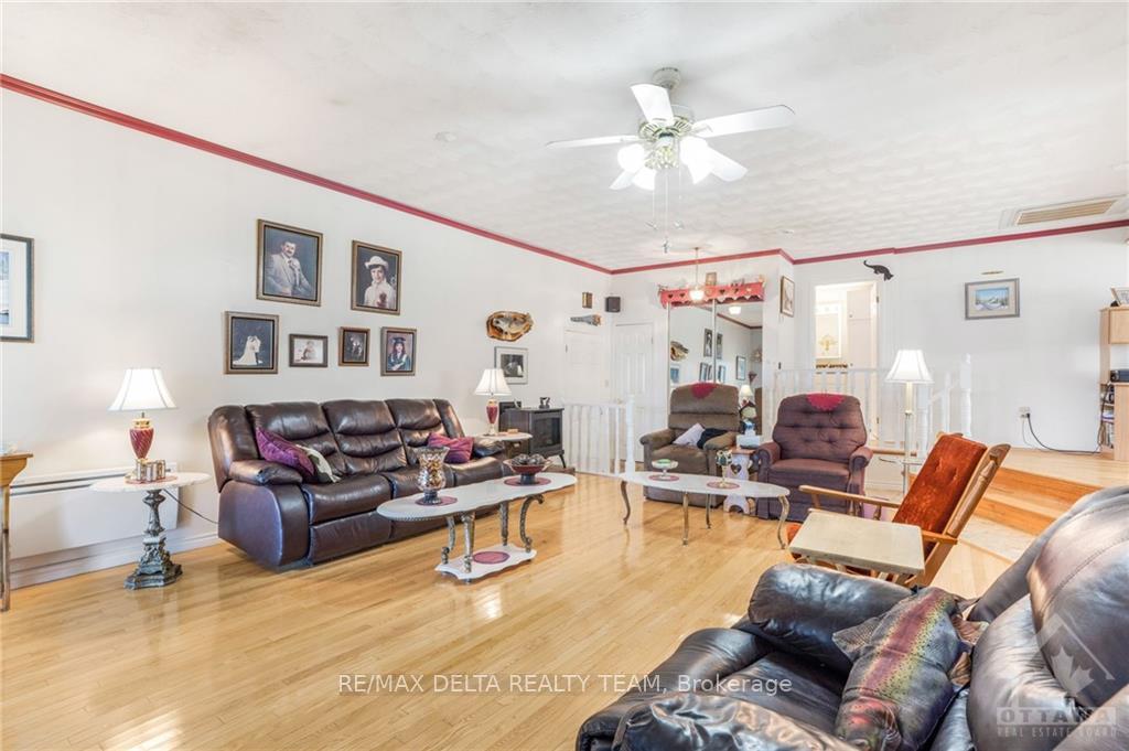 Photo 4 of 1651 Regional Road 174, Ottawa, Camelot — HOMEH