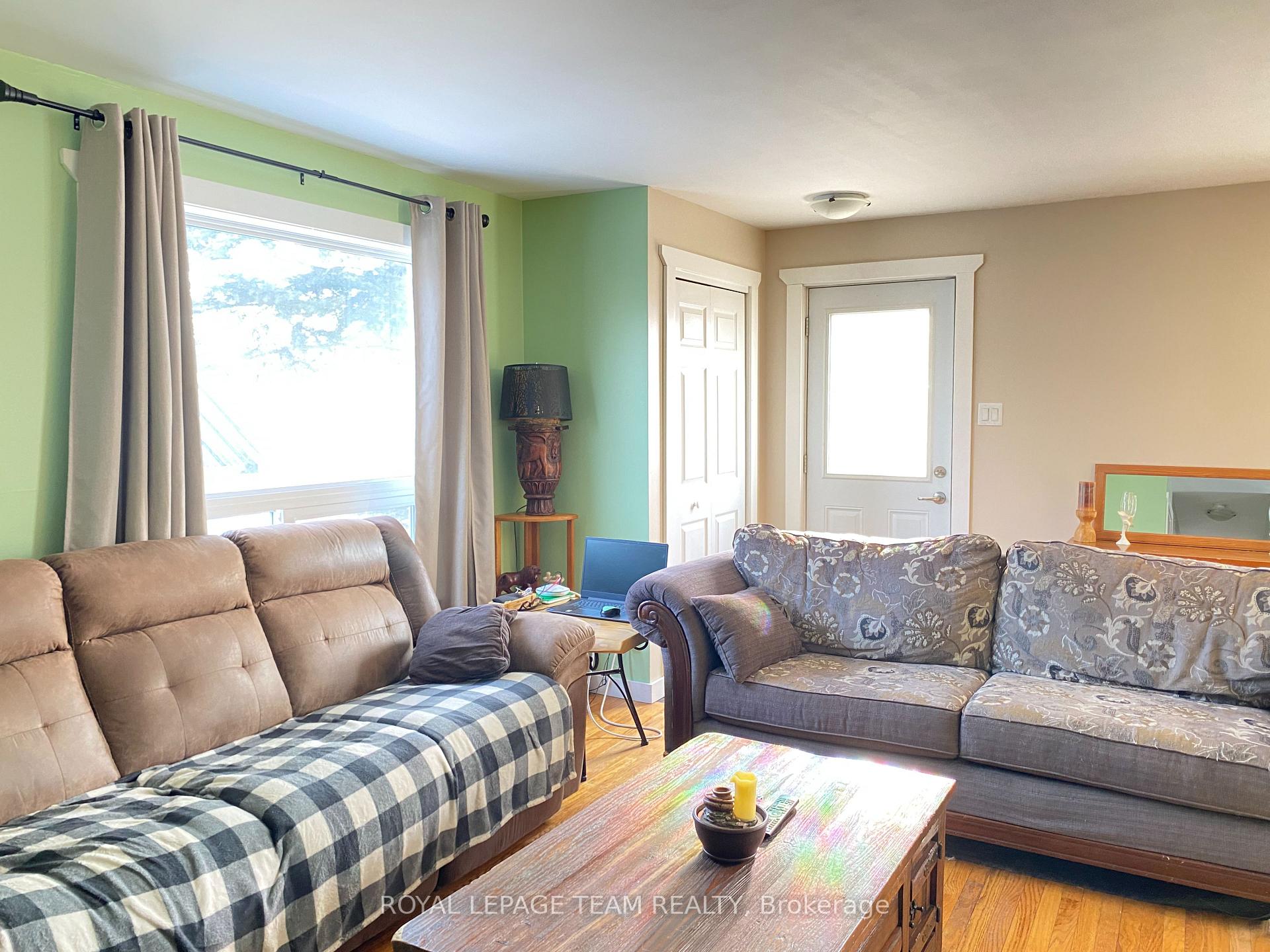 Photo 9 of 69 Norma Street S, Arnprior — HOMEH