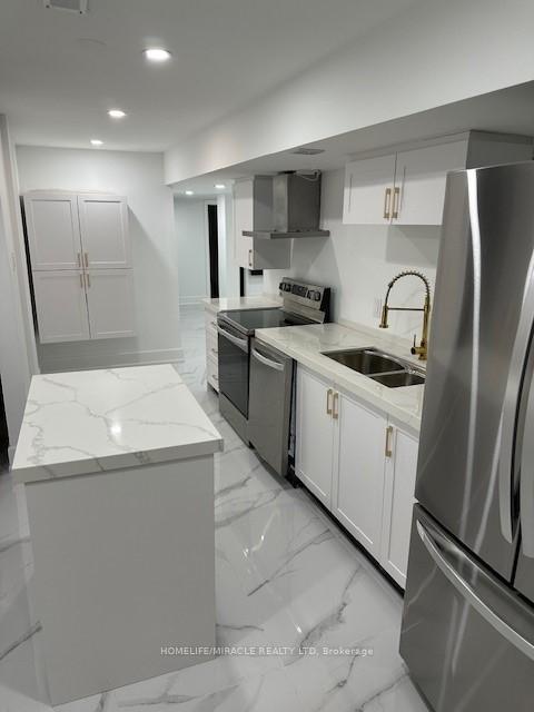 Photo 7 of 642 Peter Rupert Avenue, Vaughan, Patterson — HOMEH
