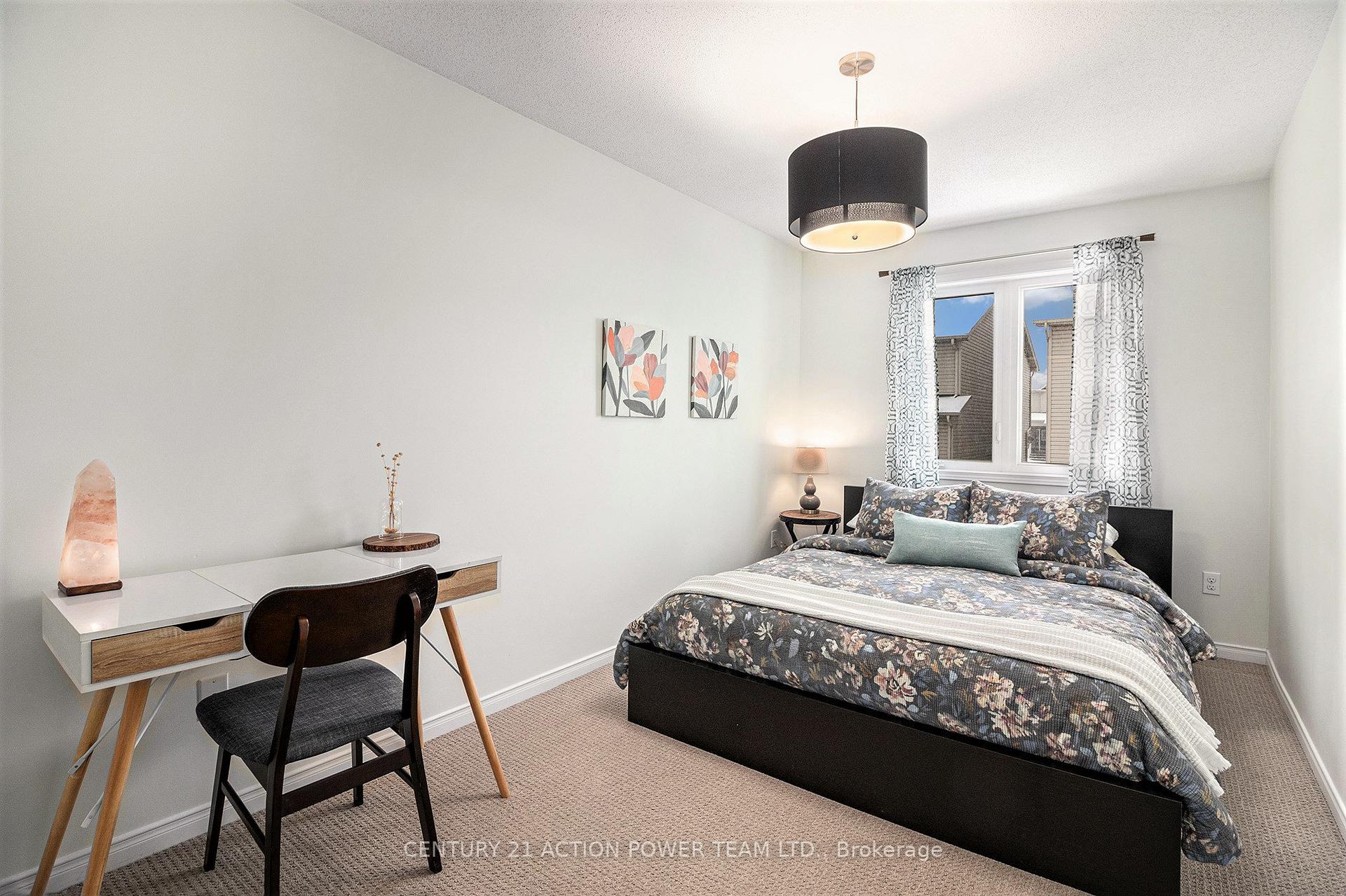 Photo 23 of 210 Cityview Crescent, Ottawa, Springridge/East Village — HOMEH