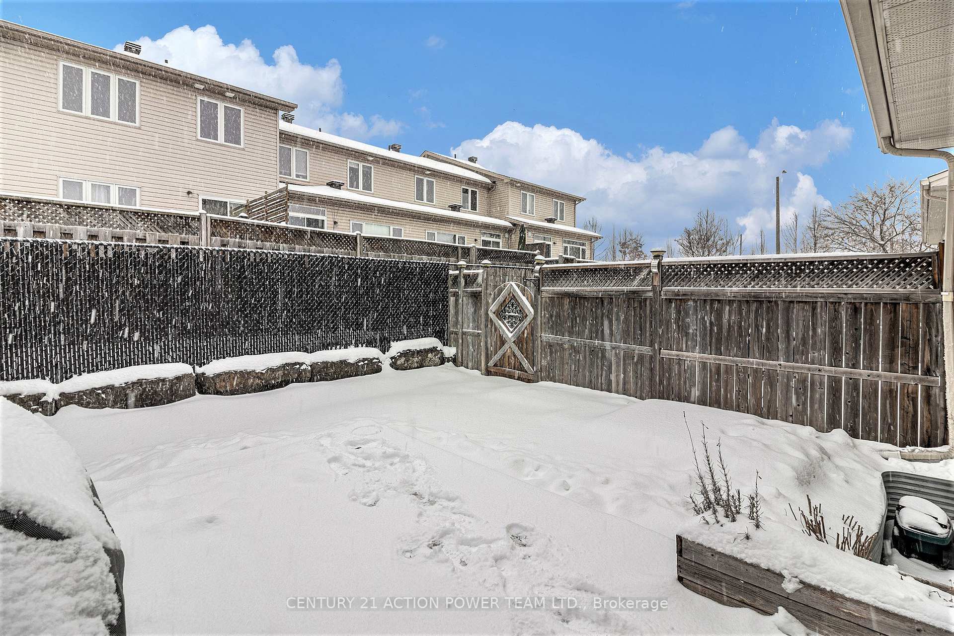 Photo 26 of 210 Cityview Crescent, Ottawa, Springridge/East Village — HOMEH