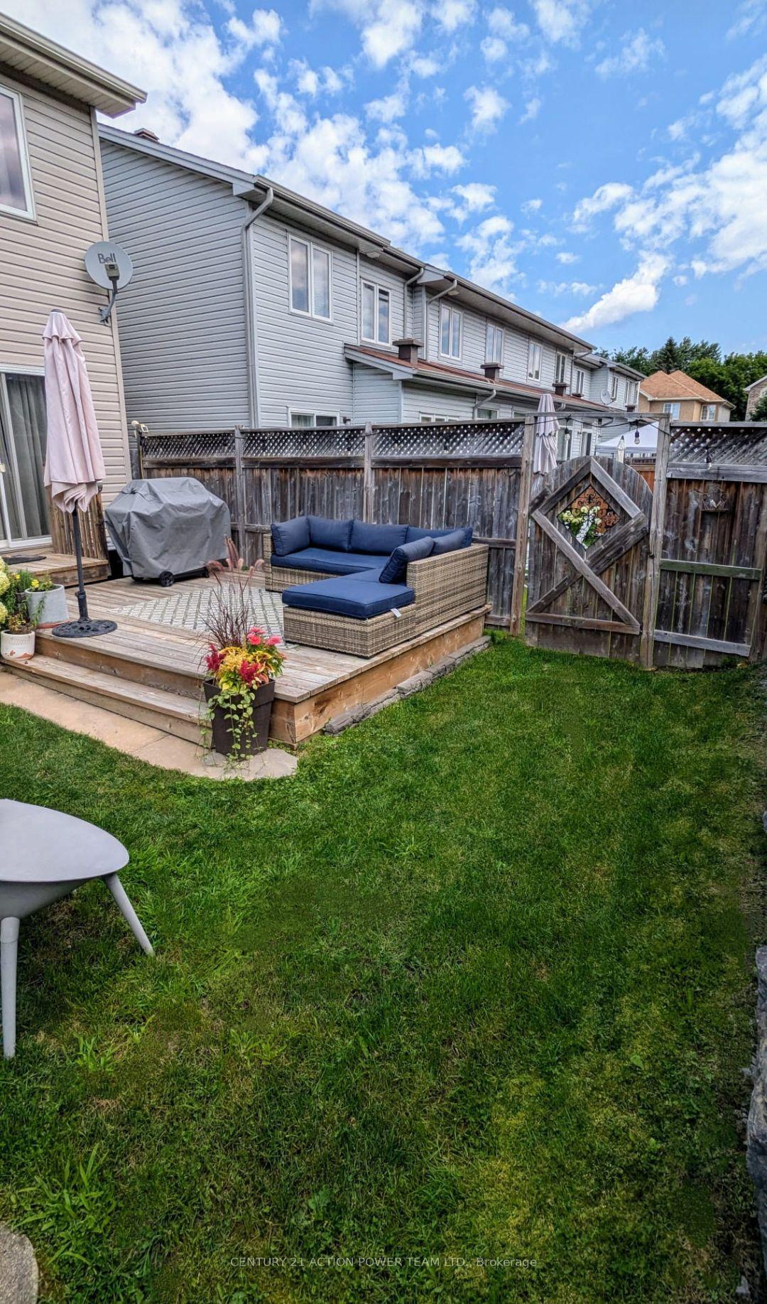 Photo 30 of 210 Cityview Crescent, Ottawa, Springridge/East Village — HOMEH