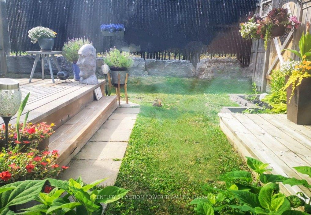 Photo 31 of 210 Cityview Crescent, Ottawa, Springridge/East Village — HOMEH