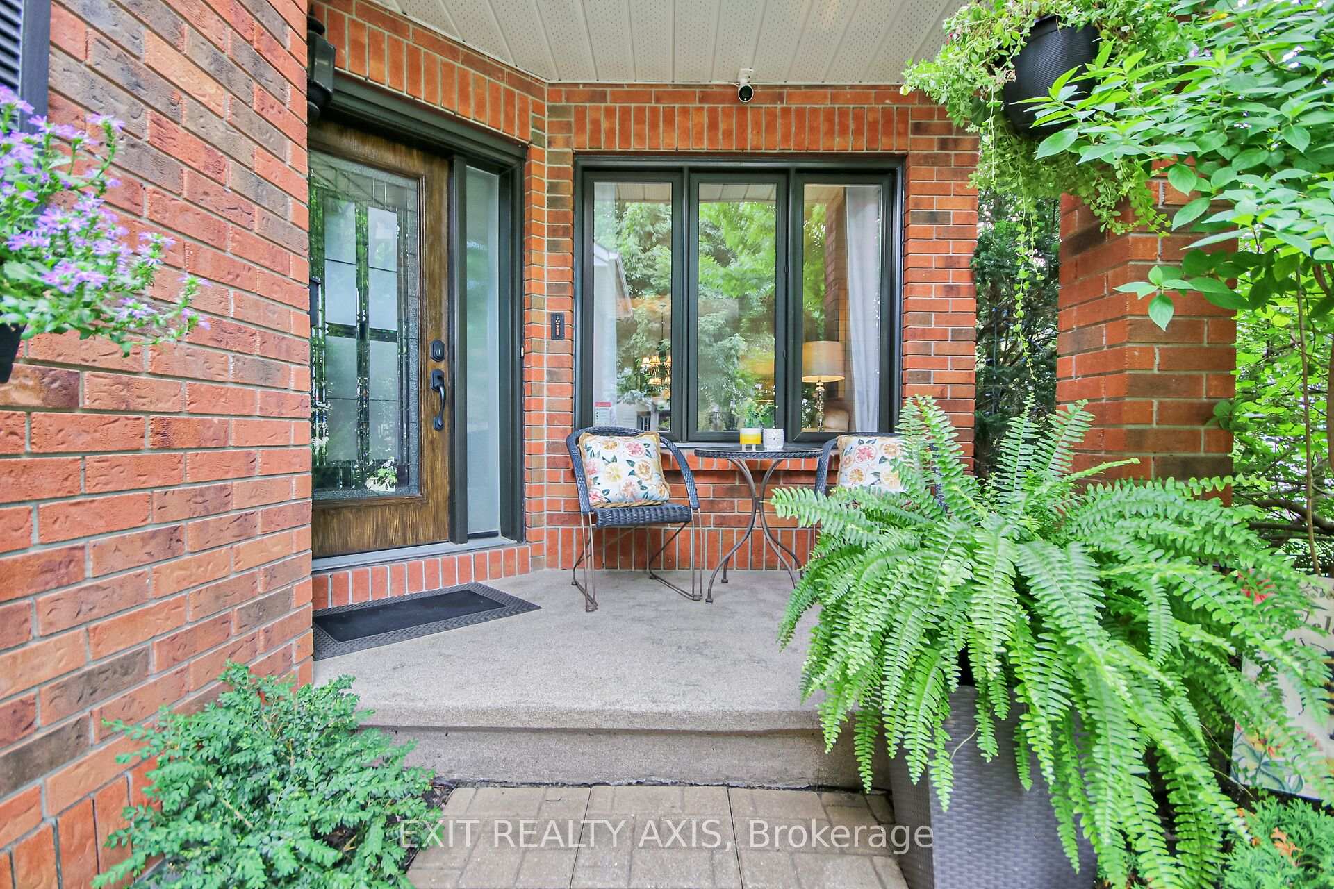 Photo 3 of 155 Longshire Circle, Ottawa, Barrhaven - Longfields — HOMEH