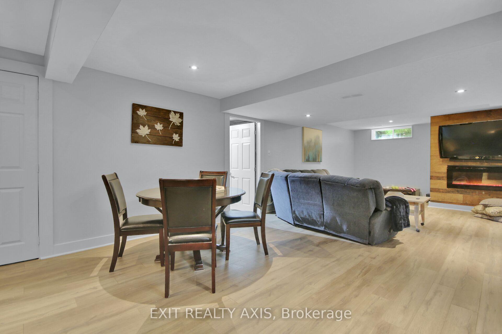 Photo 30 of 155 Longshire Circle, Ottawa, Barrhaven - Longfields — HOMEH